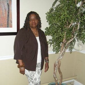 Meet your Posher, Beverly